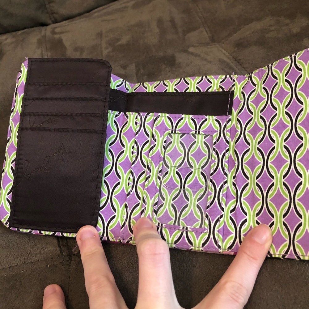 🤍🤍Vera Bradley Purple Punch Euro Wallet - Picture 3 of 4